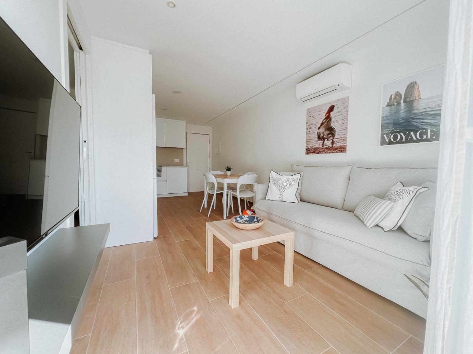 Femina Blue Apartment Cambrils Luaran gambar