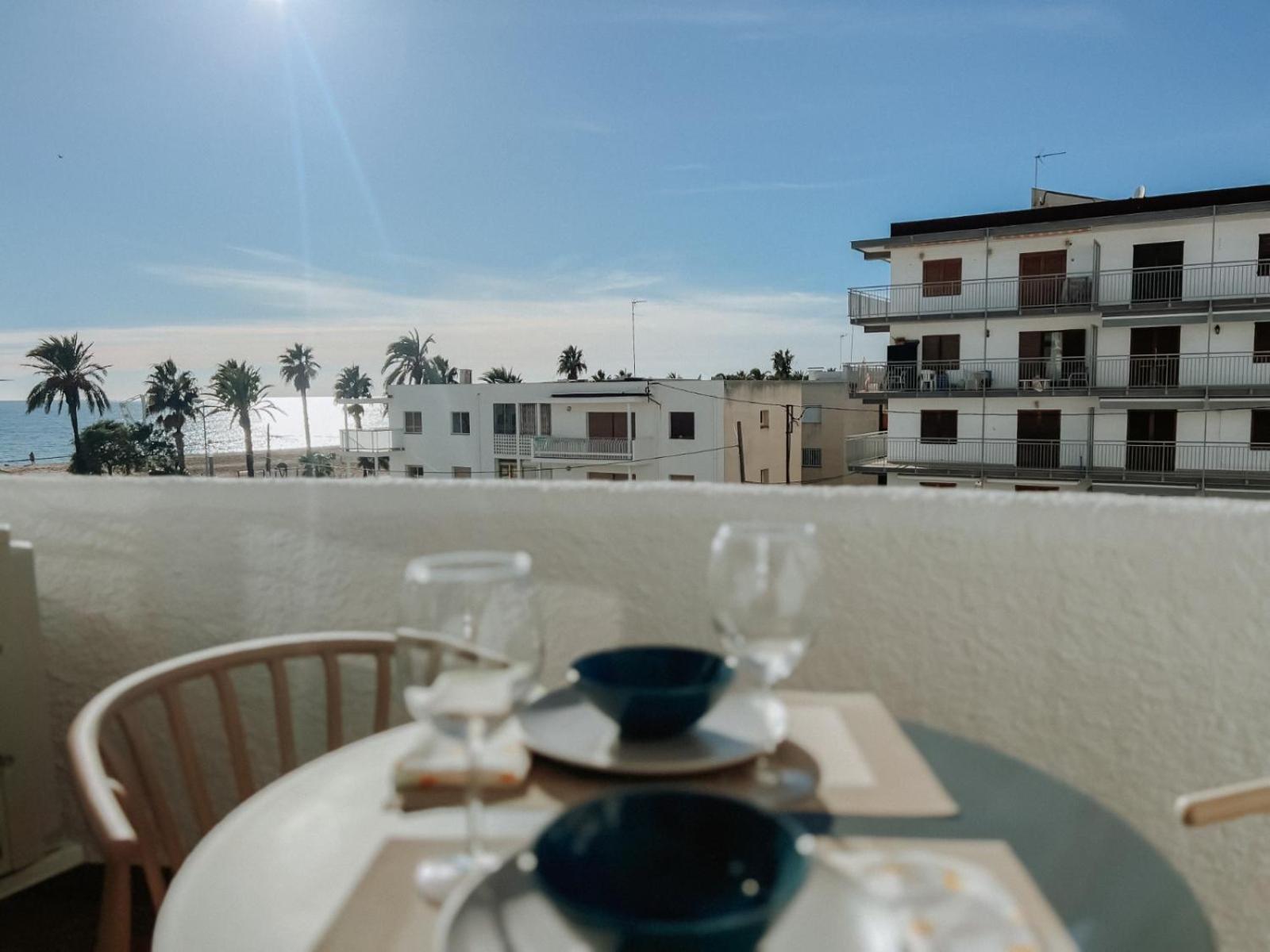 Femina Blue Apartment Cambrils Luaran gambar