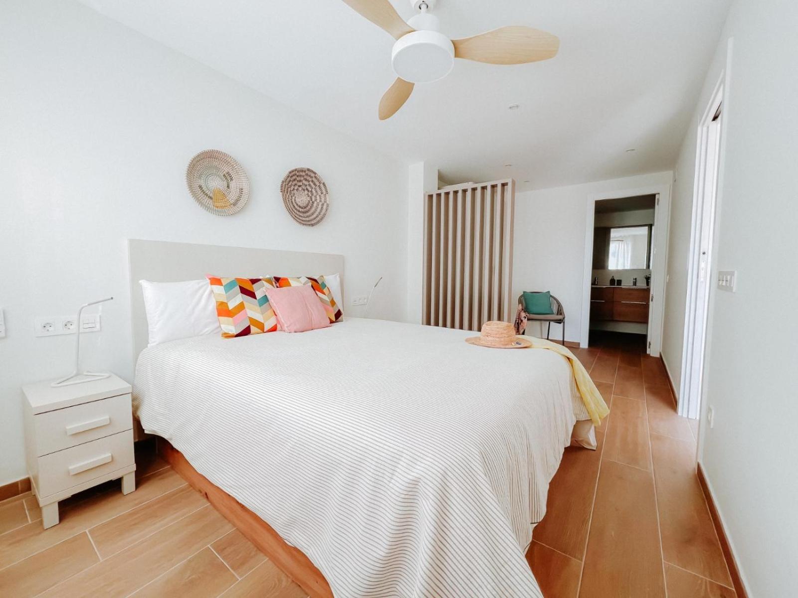 Femina Blue Apartment Cambrils Luaran gambar